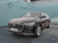 Audi Q8, 45 TDI, Jahr 2023 - München