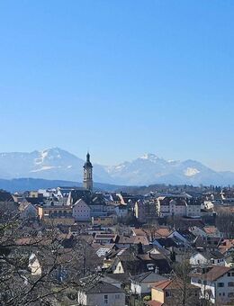 Exklusive Villa mit Dachterrasse und Blick über Traunstein - Naturpool, Bergpanorama, 390qm Wfl. - Traunstein