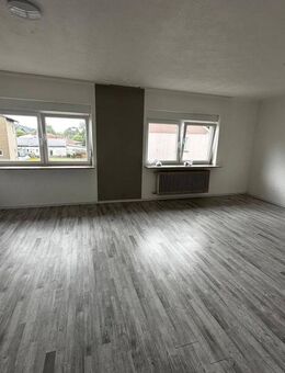 Ottw.-Lautenbach: Großzügige 2-ZKB (ca.70m²) mt Einbauküche - Ottweiler