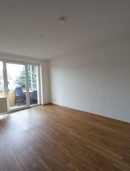 Geräumige 3-Zimmer-Wohnung mit Balkon - Mühlhausen (Thüringen)