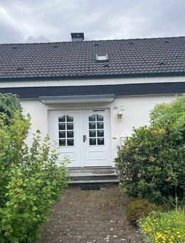 Familienfreundliches Einfamilienhaus mit traumhaftem Garten in Iserlohn-Rheinen - Iserlohn