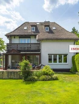 IMMOBERLIN.DE - Noble Villa in Topzustand mit generösem Garten in toller Lage - Berlin