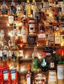 Papermoon Fototapete BAR-VINTAGE RETRO BISTRO PUB ALKOHOL FLASCHEN DESIGN