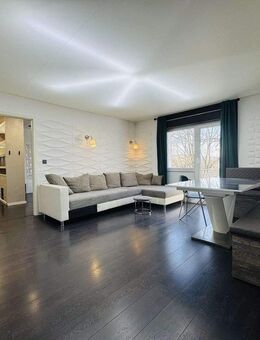 Modern saniert | hell | 2,5-Zimmerwohnung | inkl. EBK - Ludwigsburg