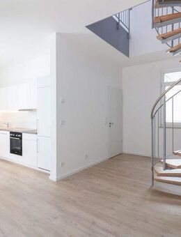 Neubau-Maisonette-Wohnung mit Charme: Wohnkomfort auf zwei Ebenen! - Augsburg