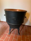 Antiker Kupfer-Waschkessel mit Gusseisenofen – Original um 1900 in 36251