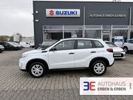 Suzuki Vitara, 1.4 CLUB HYBRID, Jahr 2022 - Wetzlar