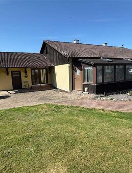 Rohdiamant!! Bungalow mit herrlichem Garten in Lengthal/Moosthenning bei Dingolfing - Moosthenning