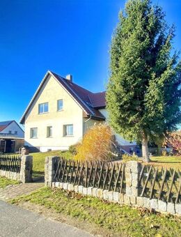 Ländlich wohnen, Stadt in Reichweite - Ihr Zweifamilienhaus mit Doppelfaktor! - Neuhausen (Spree)