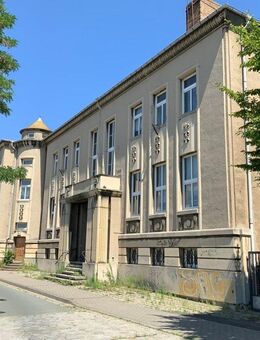 *** Verwirklichen Sie (Miet-)Wohnträume mit dem Ausbau dieses stattlichen Gebäudes in Bitterfeld *** - Bitterfeld-Wolfen