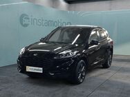 Ford Kuga, 2.5 Duratec ST-LINE, Jahr 2022 - München