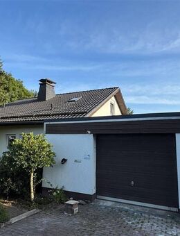 Diemelsee-Stormbruch! Absolute Top-Lage! Renoviertes EFH plus ELW! - Diemelsee