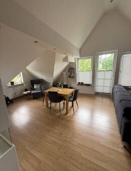 Dachgeschoss mit Studioflair - Borgentreich (Orgelstadt)
