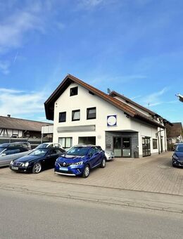Gepflegtes 3 Familienhaus mit Werkstatt, Büro und Ausstellungsfläche in Wildberg/Effringen - Wildberg (Baden-Württemberg)