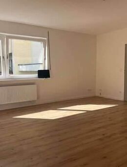 2 Zimmer mit Balkon in Buckow - Hell, ruhig, bezugsbereit! - Berlin