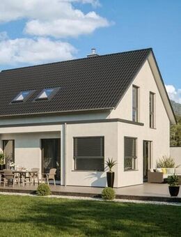 Klassische Satteldach-Architektur bei Ihrem bezugsfertigen QNG Traumhaus! - Schöntal