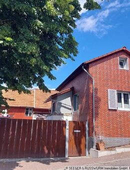 Gemütliches, individuelles Haus mit Scheune und großem Garten - Mehr Platz als man zuerst annimmt! - Eggenstein-Leopoldshafen