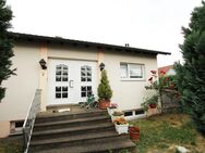 Freist. Einfamilienhaus mit Einliegerwohnung mit insg. 7,5 Zimmern 286qm Wohnfläche 535qm Grundstück - Sankt Leon-Rot