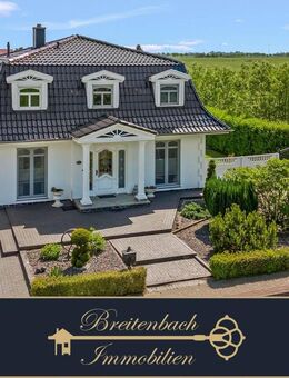 Exklusive Immobilie mit Wintergarten, Sauna & Pavillon - Nordenham