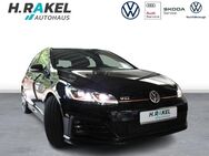 VW Golf, 2.0 l TSI VII GTI, Jahr 2018 - Geeste