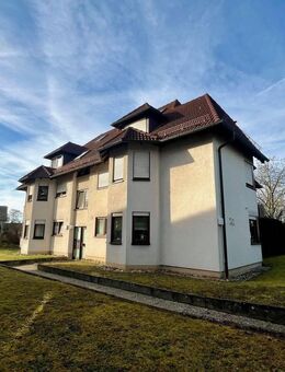 Großzügige Dachgeschoss Wohnung mit schönem Ausblick in Öhringen! - Öhringen