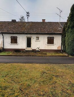 Bungalow als Sanierungsfall oder Abrisshaus - Rehlingen-Siersburg