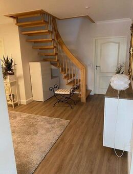 Zentral gelegene Luxus-Maisonette im Grünen, barrierefrei, seniorengerecht und topmodern - Bargteheide