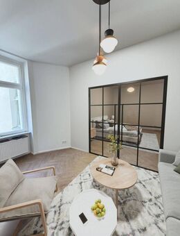 Graefekiez: Sanierte und bezugsfreie 1-Zimmer Wohnung (flexibel teilbar) - provisionsfrei - Berlin