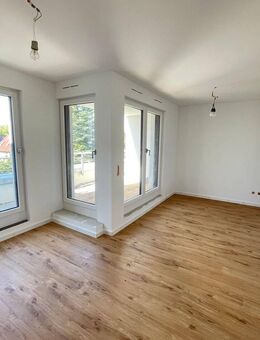 Ankommen und Wohlfühlen! Moderne Neubauwohnung mit Balkon im Herzen von Rahlstedt - Hamburg