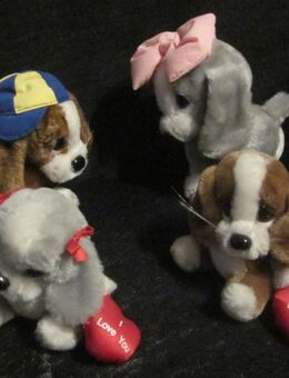 4 Stofftiere: 2 Hunde mit Herzen, Mütze, rosa Schleife "Sad Sam-Serie", unbespielt, Vintage, gekauft 1987 - München
