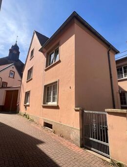 Entwicklungsfähiges 4 Familienhaus in Grünstadt - Ochsengasse - Grünstadt