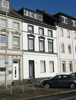 Charmante Altbau-Wohnung in Mülheim an der Ruhr - Mülheim (Ruhr)