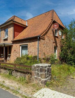 Charmantes Sanierungsobjekt mit großem Grundstück und Nebengebäude in ruhiger Dorflage! - Betzendorf