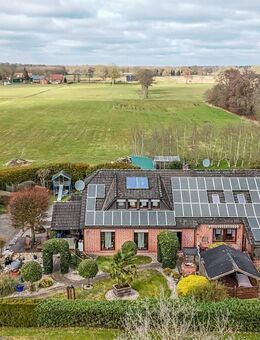 Wohnhaus - Anwesen mit 2 ha Grünland und PV - Saterland
