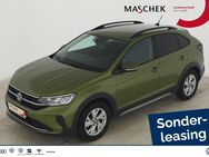 VW Taigo, 1.0 TSI Life, Jahr 2024 - Wackersdorf