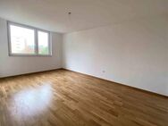 Helles Wohnen in schöner 2-Zimmer-Wohnung mit Küche - München