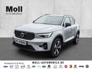 Volvo XC40 Ultimate Dark Recharge Plug-In Hybrid 2WD T5 Twin Engine EU6d StandHZG Navi digitales Cockpit - Aachen