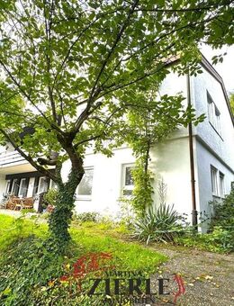 Top Aussichtslage! Einfamilienhaus + Einliegerwohnung, 911 m² Grundst., 194 m² WFL., 3 Garagenplätze - Ebersbach (Fils)