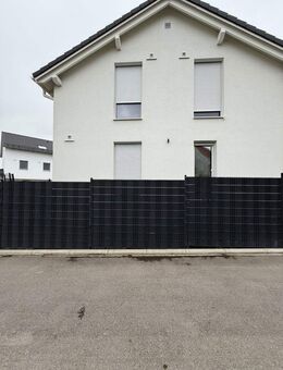 Modernes Einfamilienhaus im OT von Illertissen - Illertissen