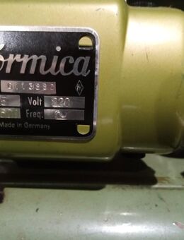 FORMICA Nähmaschine - Hamburg Altstadt