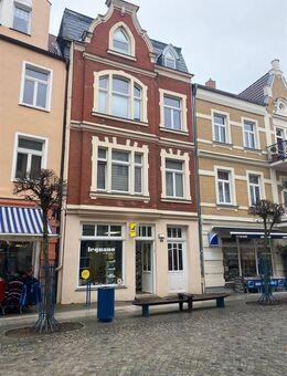 gemütliche 2-Zimmer-Wohnung im Herzen von Waren in der Fußgängerzone - Waren (Müritz)