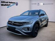 VW T-Roc, 2.0 TDI Style, Jahr 2023 - Walldorf (Baden-Württemberg)