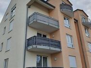 3-Zimmer Wohnung im 2.OG inkl. Balkon und Küche (Kauf) in ruhiger Lage am Rande von Walldürn - Walldürn