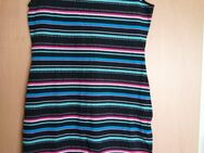 Freizeit Kleid. Gestreift. - Hausach