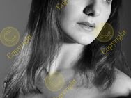 Hier ist ein professioneller, ansprechender Anzeigentext, den du z. B. auf Markt.de verwenden kannst, um ein Portrait von dir ✨ Exklusives Künstlerportrait – Hochwertiges Bild mit Copyright ✨ - Nidderau