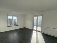 Luxuriöse 3 Zimmer Wohnung mit Balkon und Ausblick ins Grüne - Stuttgart
