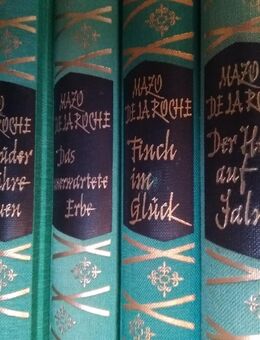 Fünf gleichfarbig grüne Bücher: Familien-Saga von Mazo de la Roche - Hannover