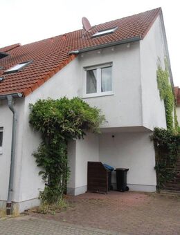 REIHENENDHAUS: GEPFLEGT, MODERN, HOCHWERTIG | GEORDNETE AUSSENBEREICHE, ZWEI PKW-STELLPLÄTZE | WIT-HEVEN - Witten