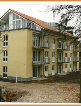 Exklusives Dachgeschoss-Penthouse -lichtdurchflutet, großzügig und mit traumhafter Dachterrasse ! - Gotha