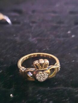 Claddagh Ring mit echten Diamenten 925 vergoldet - München Schwabing-West